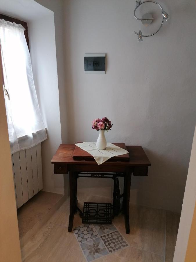 Il Nido Dei Priori Apartment Volterra Luaran gambar