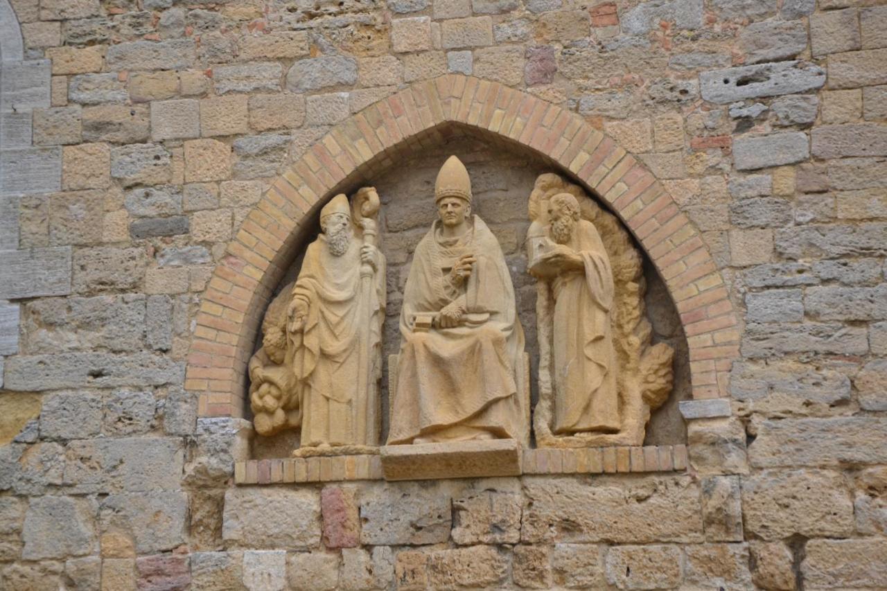 Il Nido Dei Priori Apartment Volterra Luaran gambar